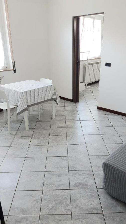 Appartamento A Lecco Sul Lago Di Como Luaran gambar